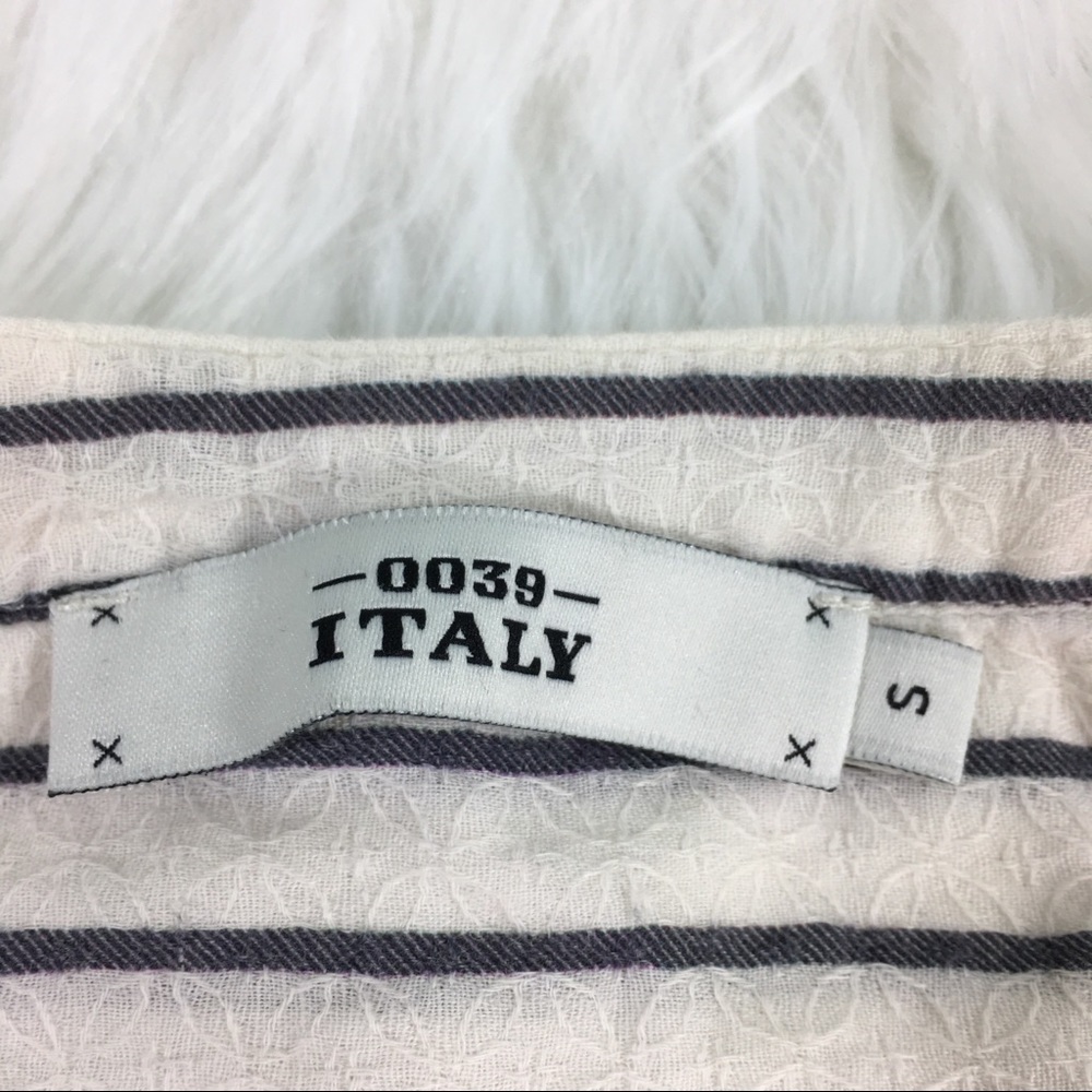 0039 Italy Stripped Black & White Blouse Sz Small - Picture 4 of 7